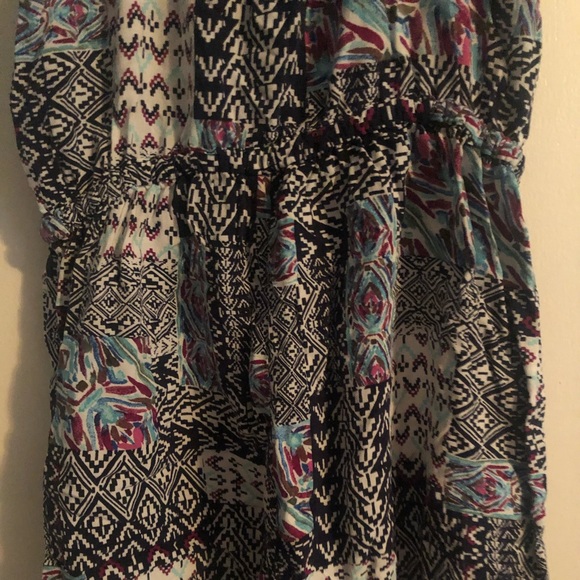 Cute Patterned Romper - Picture 4 of 6